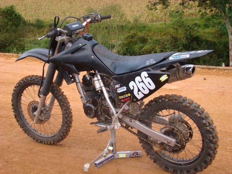 Tanque Modelo CRF 230 adaptavel em XR 200, NX 200, XLR 125