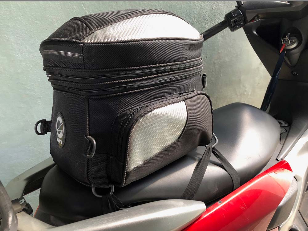 Mala Bolsa Alforje Expansiva Hard Capacete Encosto Bagageiro