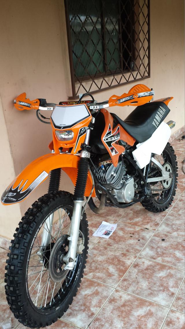 Tanque Modelo DT 180 (Possibilita uso de aletas)