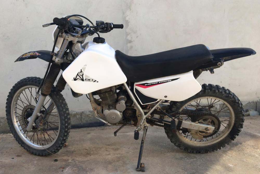 Tanque modelo XR 200, XLR 125, NX 150/200 - 13 litros