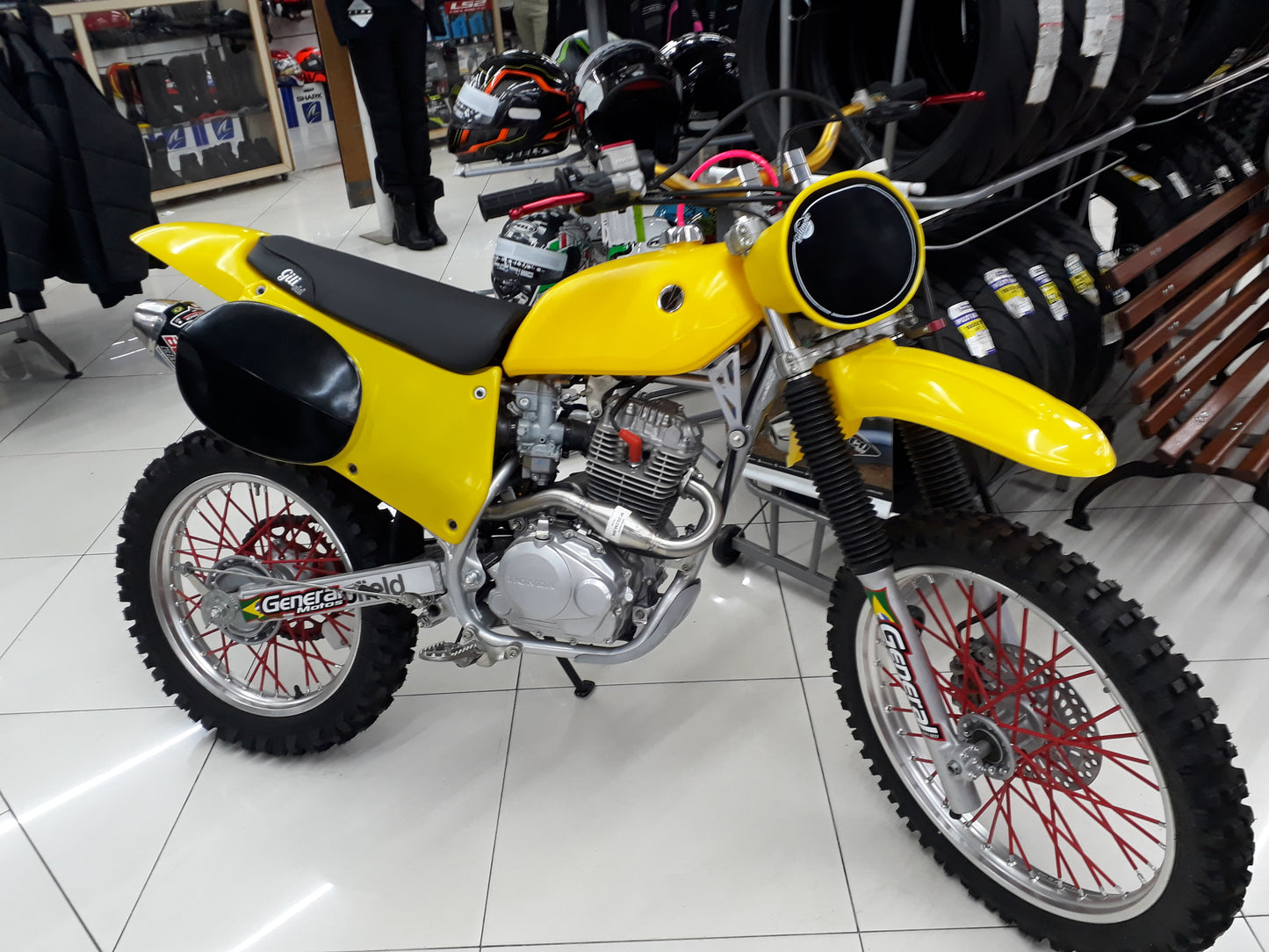 Kit Old Cross Gili - Visual retrô para motos de trilha – Gilimoto
